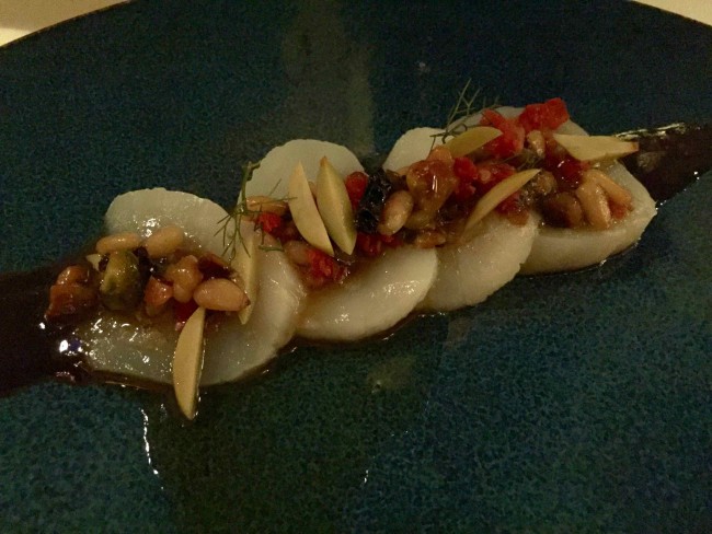 sashimi style scallops at Topolobompo