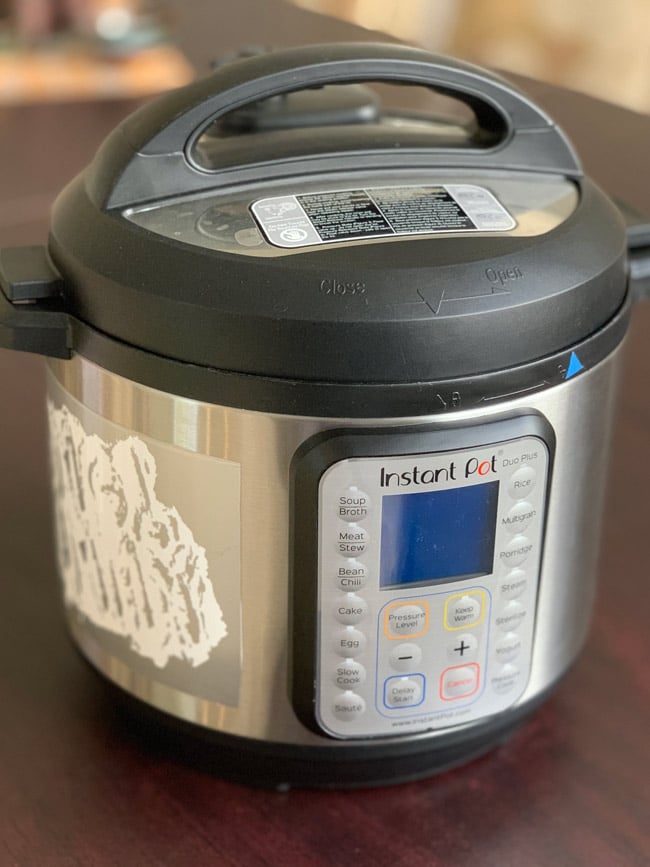 https://omgyummy.com/wp-content/uploads/2019/09/instant-pot-w-OMG-yummy-logo-650X867-web.jpg